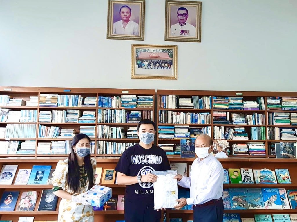 Cpn มอบหน้ากากอนามัย 600 ชิ้น และชุด PPE
