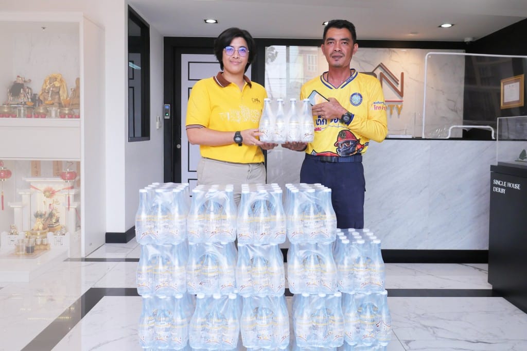 CPN มอบน้ำดื่ม 20 แพ็ค